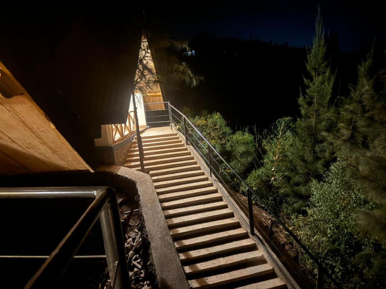 My Hill Eco Lodge Рухенгери Экстерьер фото