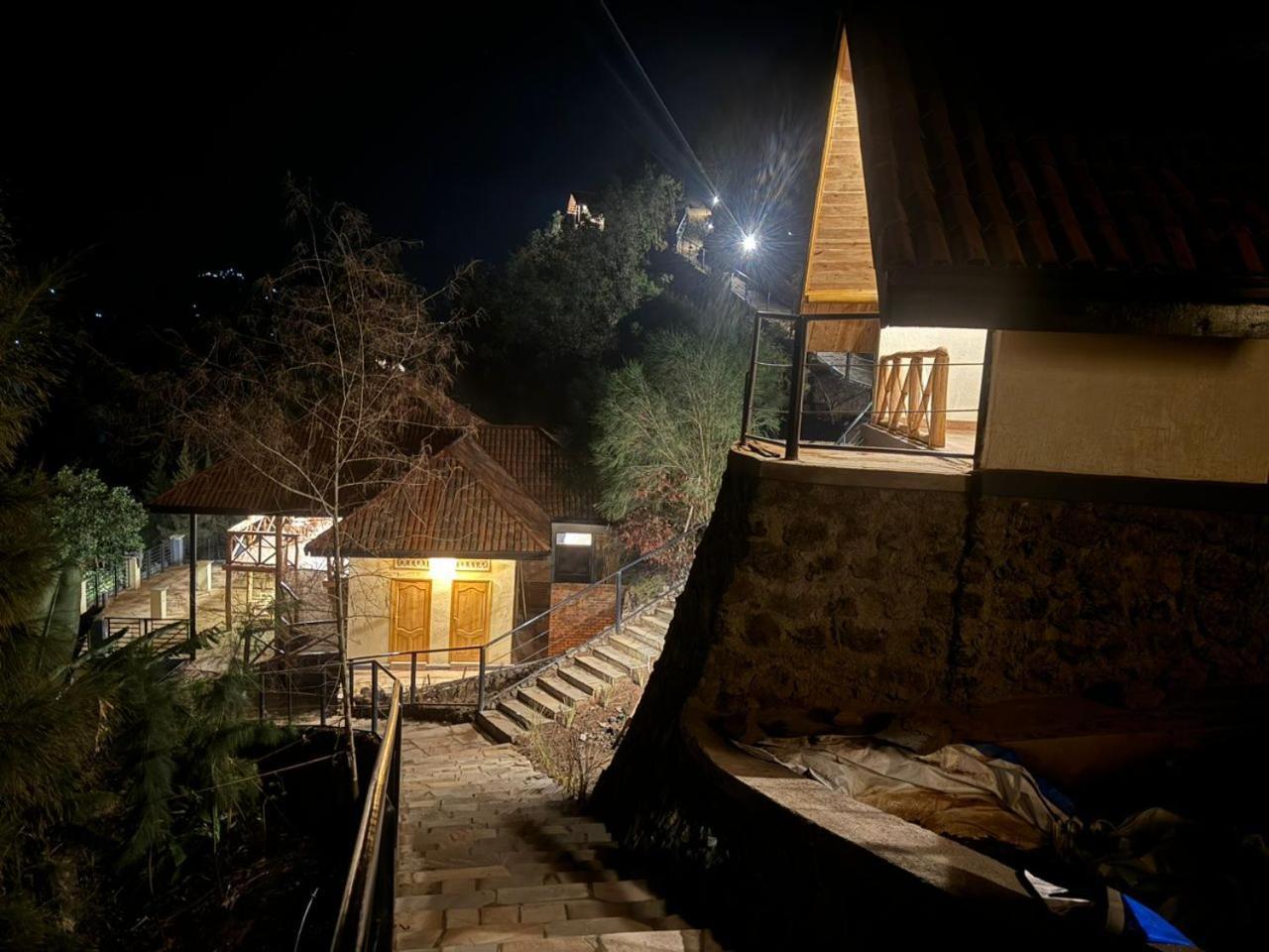 My Hill Eco Lodge Рухенгери Экстерьер фото